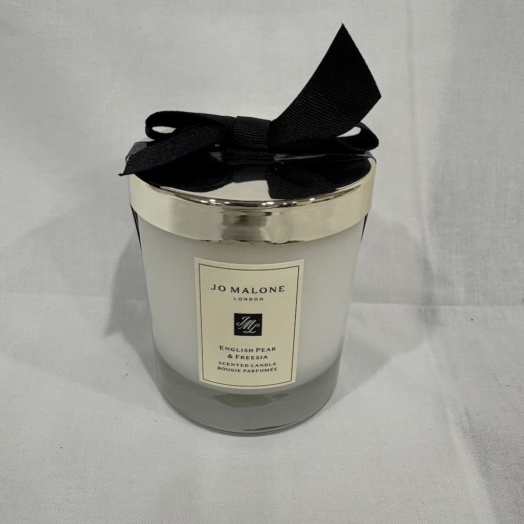 新品未開封 ジョー マローン ロンドン イングリッシュ ペアー & フリージア ホーム キャンドル 200g (509-2)_画像1