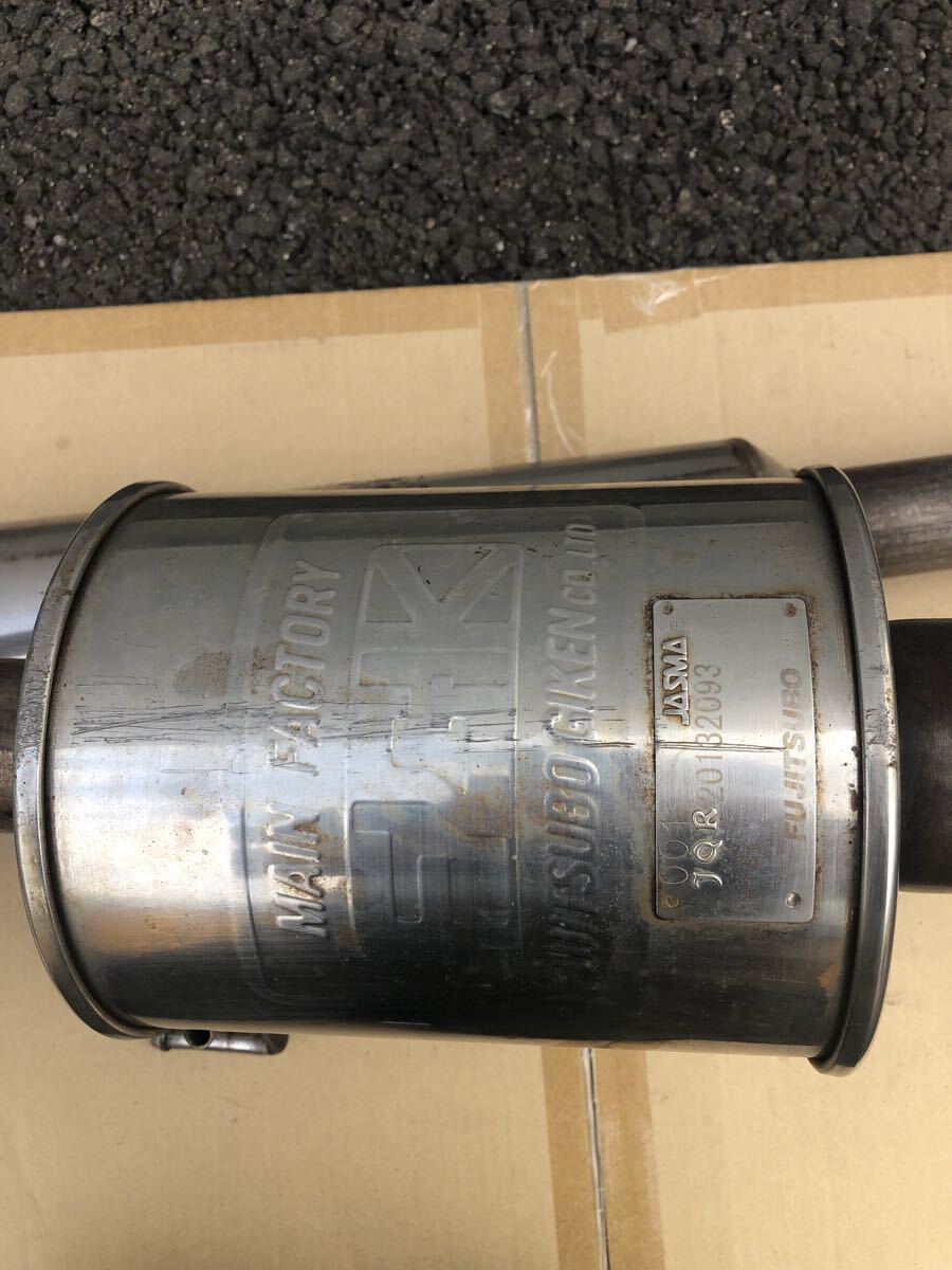 希少！日産 ジューク ニスモ NF15 フジツボマフラー 4WD CVT MR16DDT カーボン出口！_画像4