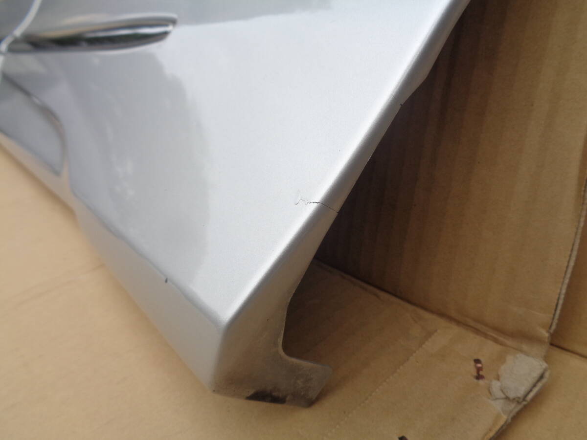 限定送料込み　ノア　ヴォクシー　ZRR80　モデリスタ　左右サイドスカート　1台分　関西以東地区送料無料　D2611-45610_画像2