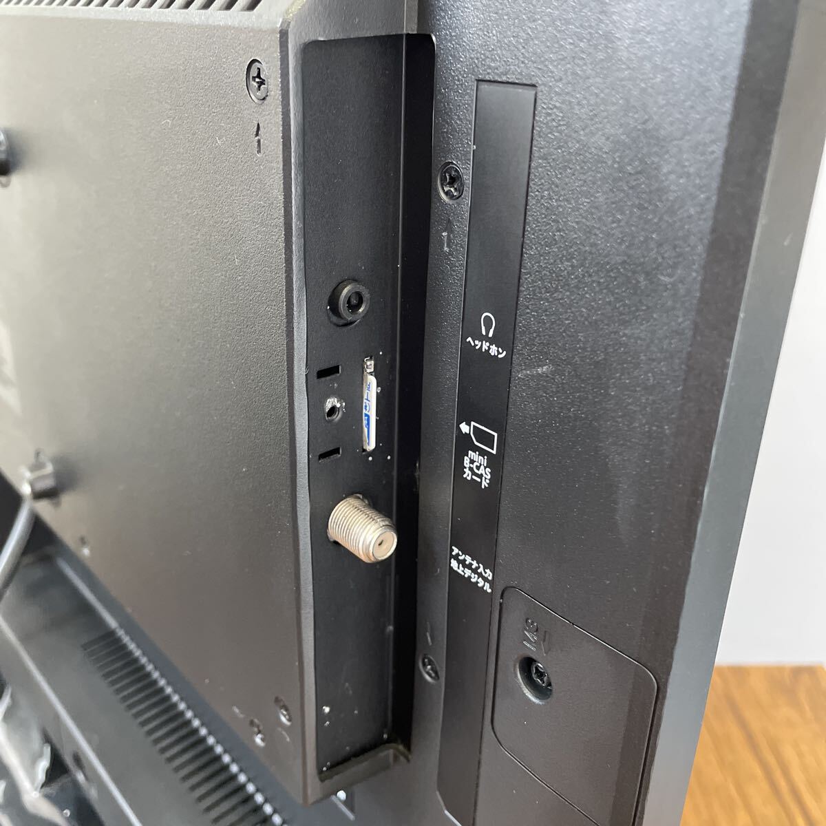 【通電確認済】TV 22型液晶テレビ DOSHISHA リモコン無し DOL22S100 動作品 18年製 ブラック ドウシシャ【HR_Y026】_画像7