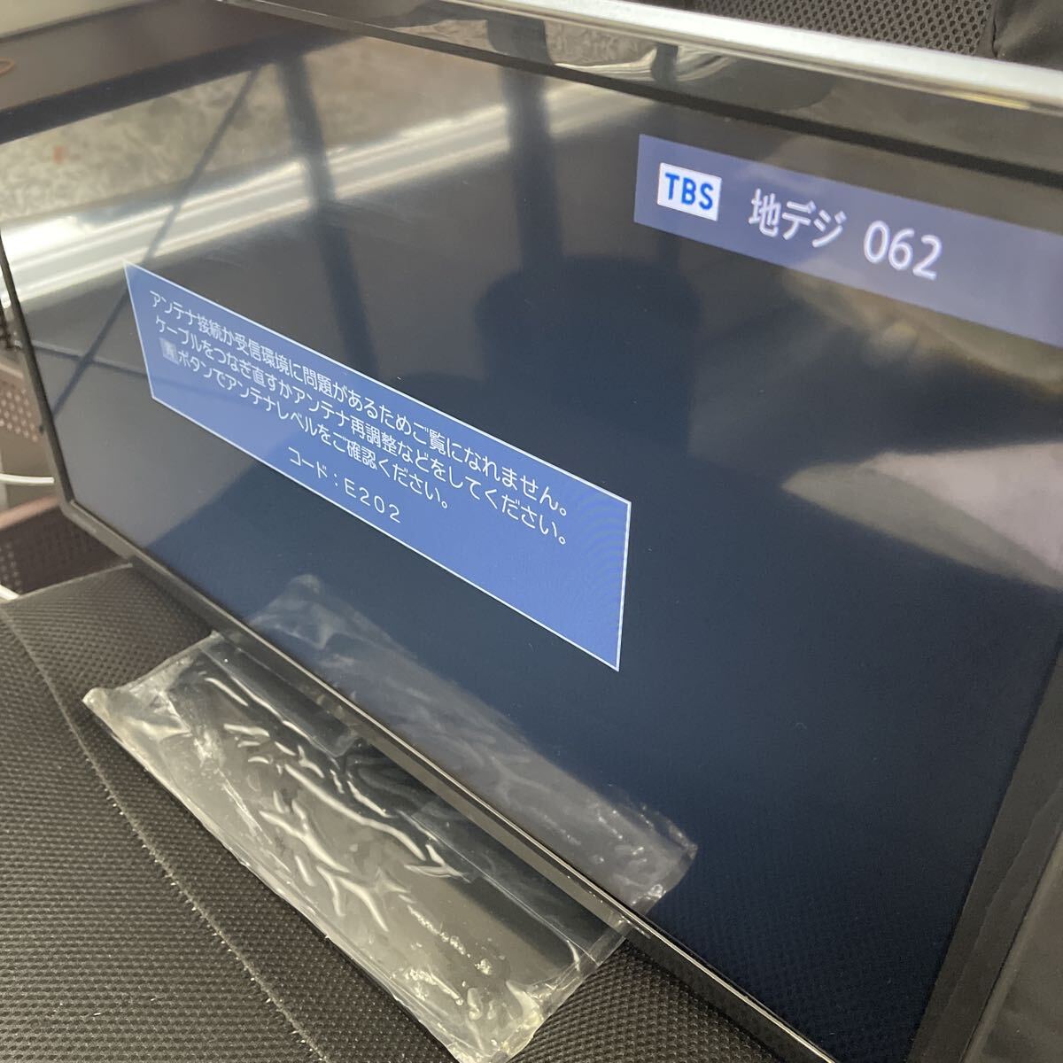 【通電確認済】TV 22型液晶テレビ DOSHISHA リモコン無し DOL22S100 動作品 18年製 ブラック ドウシシャ【HR_Y026】_画像9