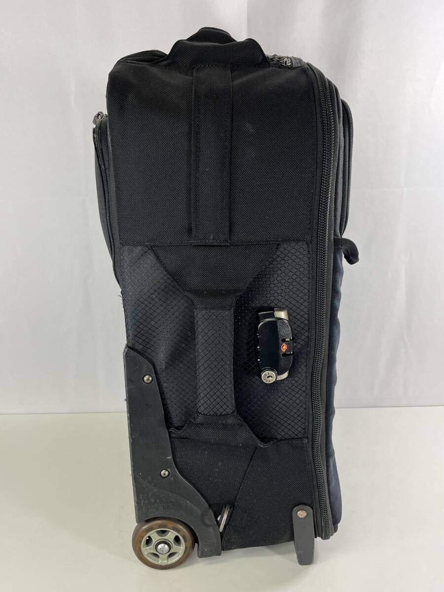 【現状品】thinkTANKphoto シンクタンクフォト Airport Security V2.0 エアポートセキュリティ カメラバッグ_画像2