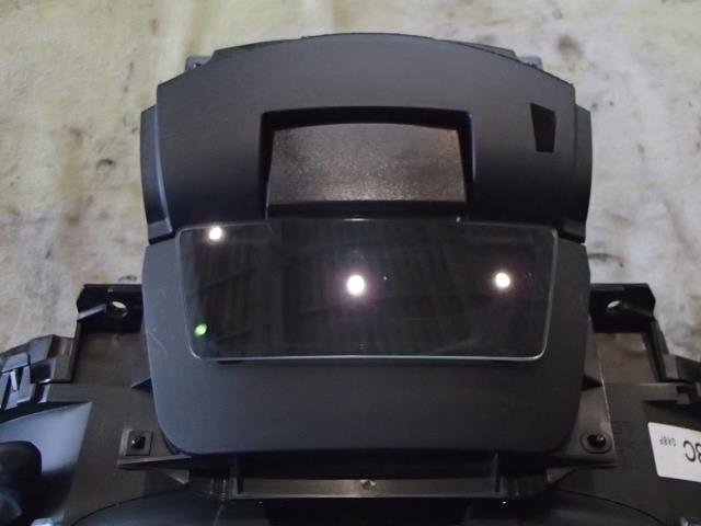 【青森発】中古 アテンザ LDA-GJ2AW スピードメーター KA162 KA174 ※状態 車体情報等 説明欄要確認_画像5