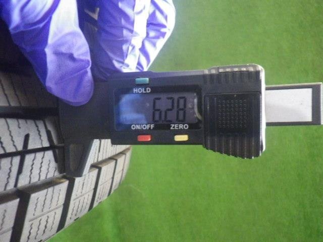 【青森発】中古 ヨコハマ ice GUARD iG60 175/65R15 2本 6~7分山 2024年製 スタッドレス 冬 タイヤ ※状態 車体情報等 説明欄要確認_画像6