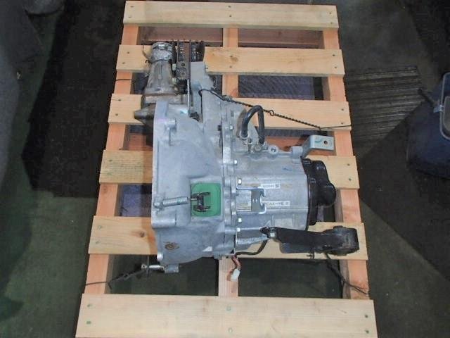 【青森発】中古 Ｒ２ DBA-RC2 マニュアルミッションASSY 3200KD560 ※状態 車体情報等 説明欄要確認【個人宛は支店止め配送】_画像1