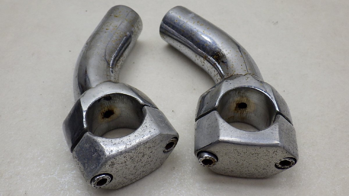 A063 V10チェンタウロ ハンドルブラケット左右 モトグッチ MOTOGUZZI CHENTAURO_画像2