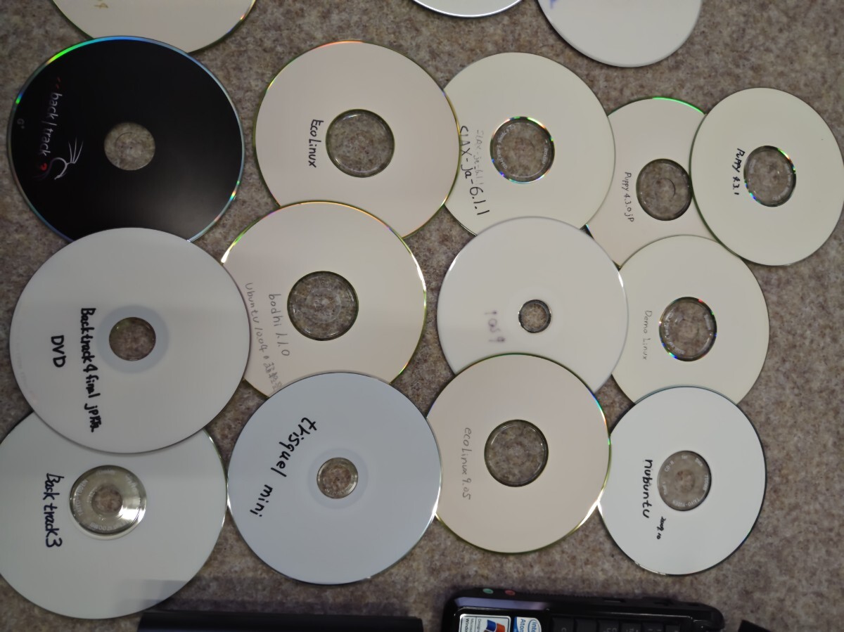 EEEPC901 予備バッテリー電源アダプター付 Linuxお試し練習用に _画像6