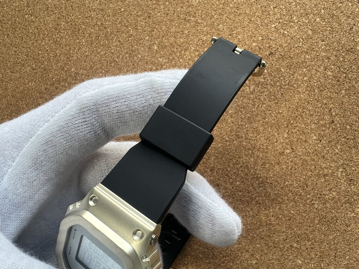 ●未使用●CASIO(カシオ ウォッチ) 生産終了レア品♪ メタルカバード G-SHOCK 時計 mercismith2watch GM-S5600BC-1JF Belle Courbe_画像6