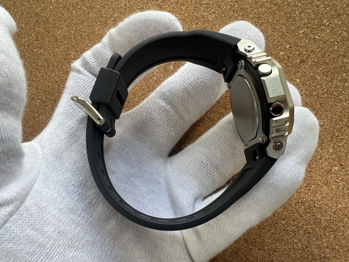 ●未使用●CASIO(カシオ ウォッチ) 生産終了レア品♪ メタルカバード G-SHOCK 時計 mercismith2watch GM-S5600BC-1JF Belle Courbe_画像7