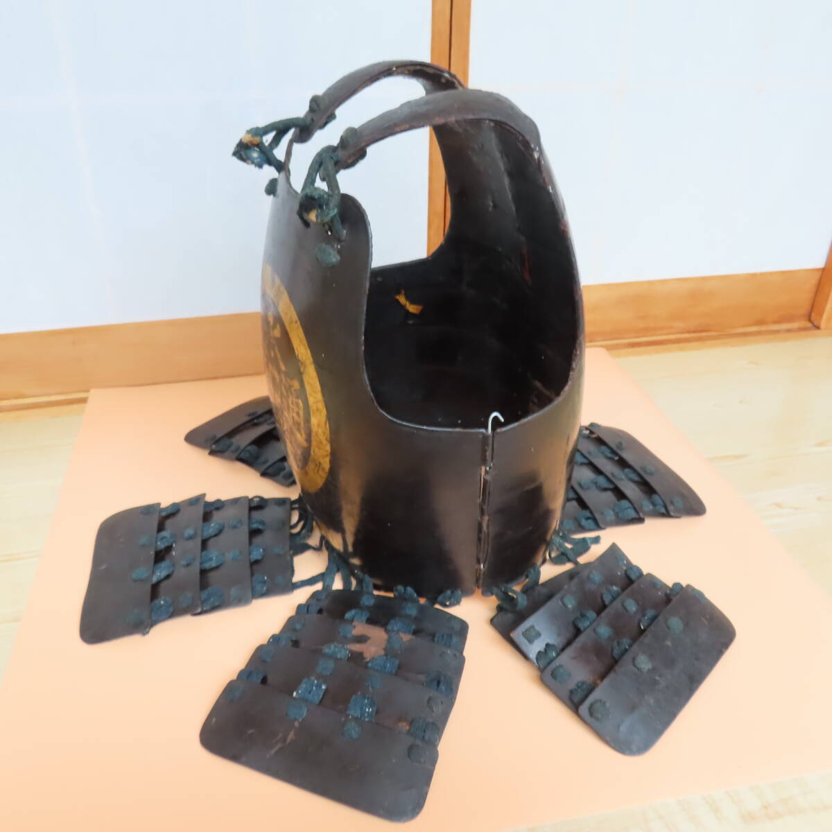  Eiraku через ... панцирь ( шлем * доспехи * доспехи * туловище * доспехи )