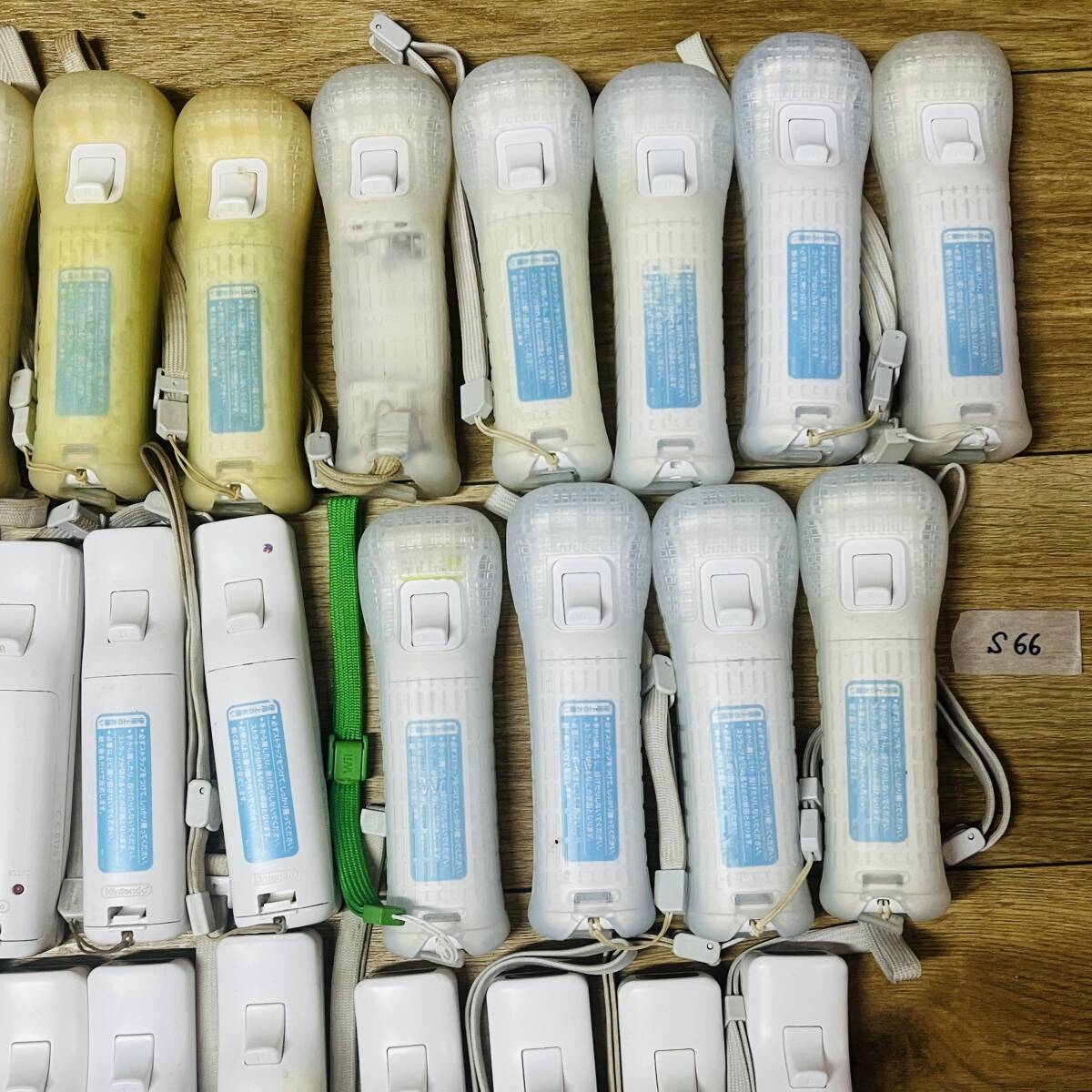 (ヤ)S66【コントローラー まとめ53台】Nintendo Wiiリモコン まとめ 任天堂 ニンテンドー Wii 家庭用ゲーム機 第7世代 周辺機器 ホワイト _画像8