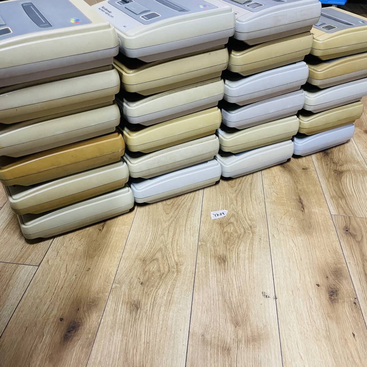 (ヤ)YK09【本体 まとめ23台】任天堂 スーパーファミコン 本体 まとめ Nintendo ニンテンドー SUPERFamicom 家庭用ゲーム機 スーファミ_画像5