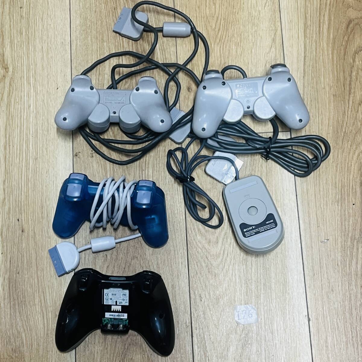 (ヤ)I26【コントローラー19個まとめ】コントローラー まとめ PS4 PS PSマウス Wii メガドライブ Xbox Nintendo SONY Microsoft SEGA_画像9