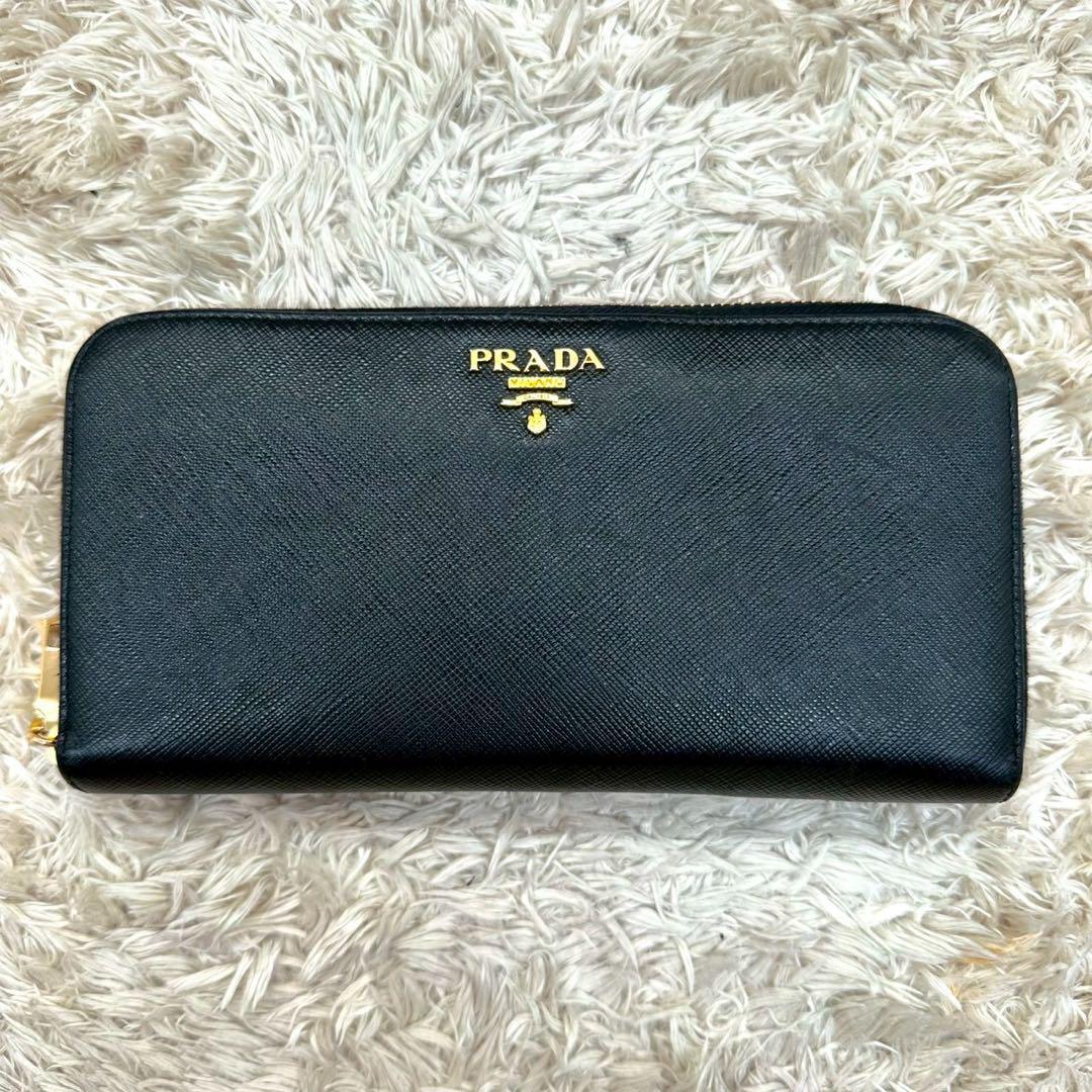 【極美品】PRADA プラダ 長財布 ラウンドファスナー ブラック サフィアーノレザー 本革 ゴールドロゴ ユニセックス メンズ レディース _画像2