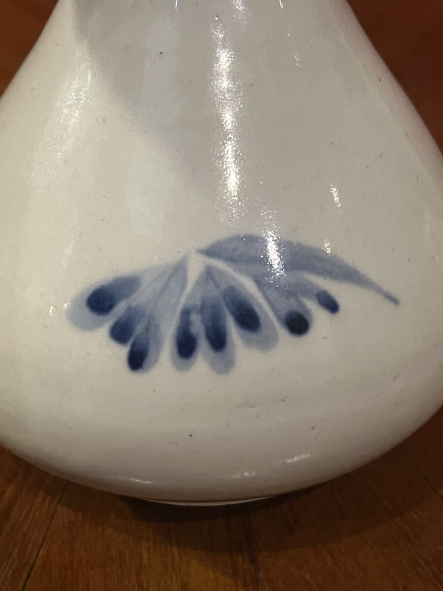 李朝時代　李朝染付草花文徳利花生　分院染付　傑作品　酒器 花生　朝鮮古陶 18cm_画像7