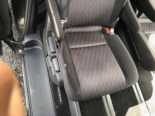 R2年 HFC27 セレナ 後期 e-POWER 2列目/セカンドシート 左右セット 中古品 即決 071176 251022 M_画像3