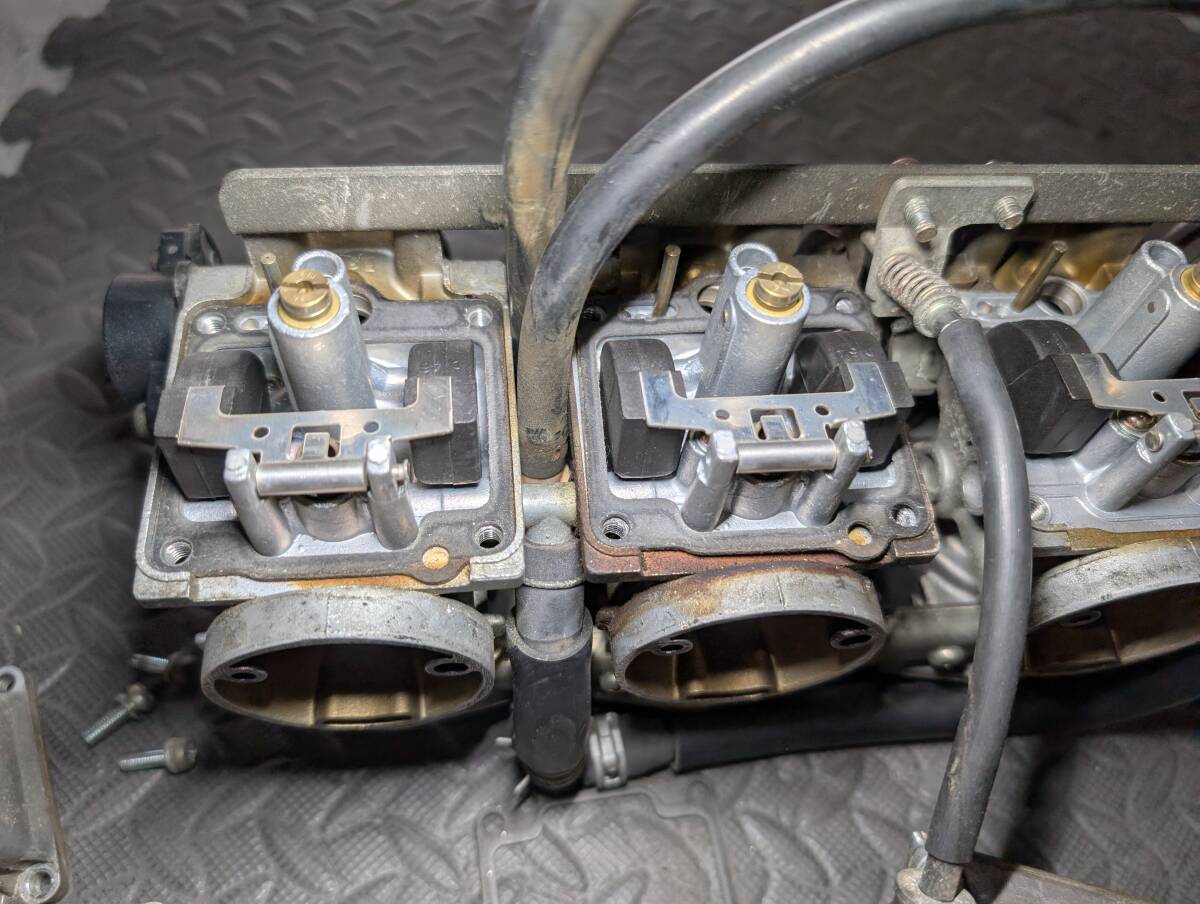 YAMAHA ヤマハ XJR1300 RP01J キャブレター 部品取り ジャンク品 そのままでは使えません の画像9