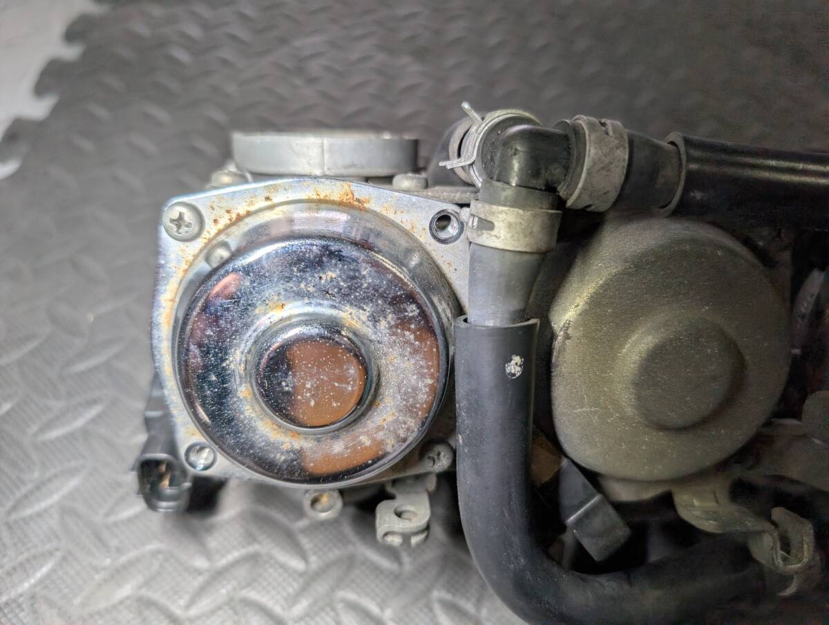 YAMAHA ヤマハ XJR1300 RP01J キャブレター 部品取り ジャンク品 そのままでは使えません の画像5
