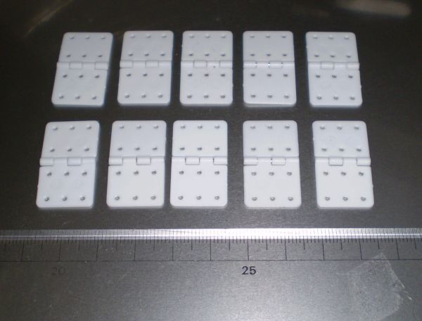 ナイロンピン止めヒンジ 小　10個入！_画像1