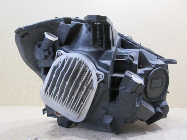 メルセデス・ベンツ Aクラス W176 後期 純正 LED 左 ヘッドライト A1769066100_画像10