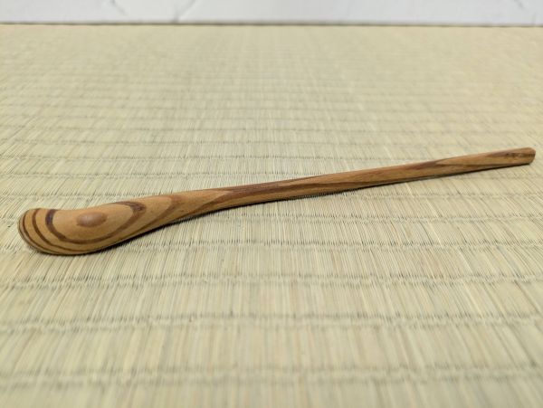 Mn3513 芳山作 松ノ木茶杓 「清涼」 堀内宗完 兼中斎 茶道具_画像7