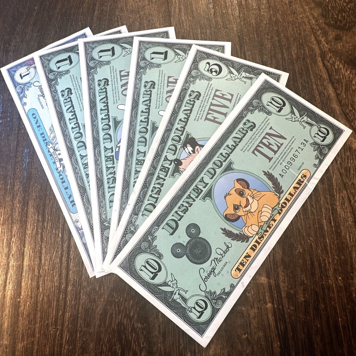 ディズニーダラー 1ドル　5ドル　10ドルにキズあり　おまとめ_画像1