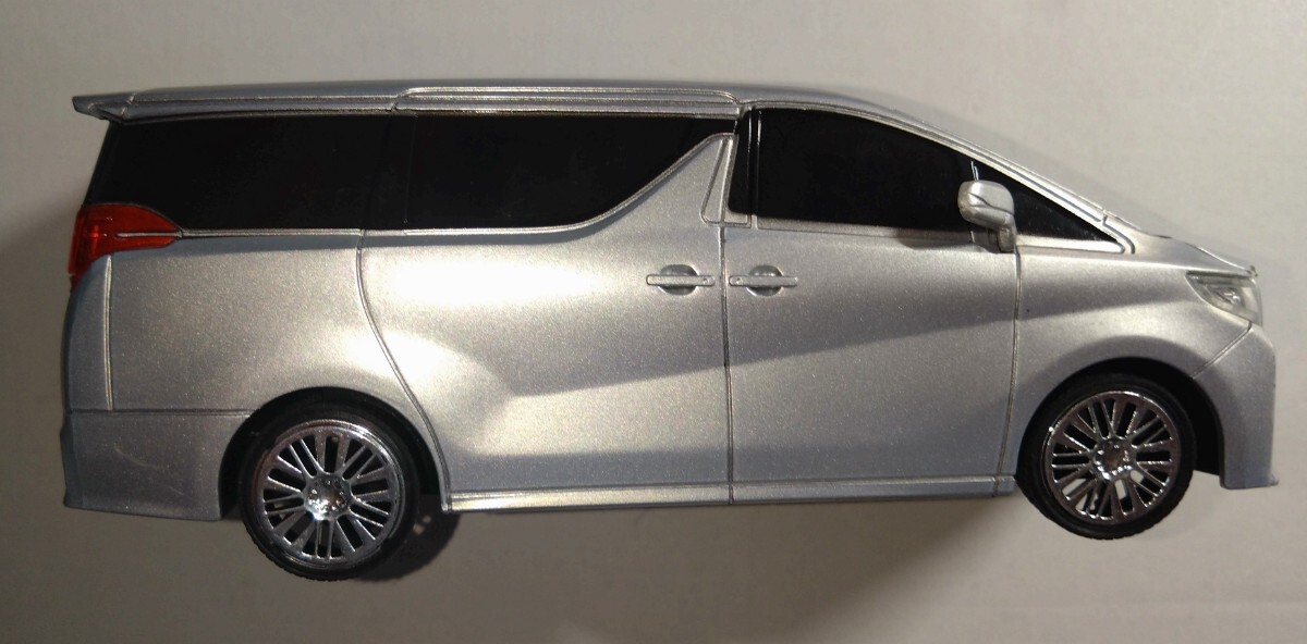 ［動作確認済み］ピーナッツクラブ ラジコン トヨタ アルファード 車長約１９cm_画像4