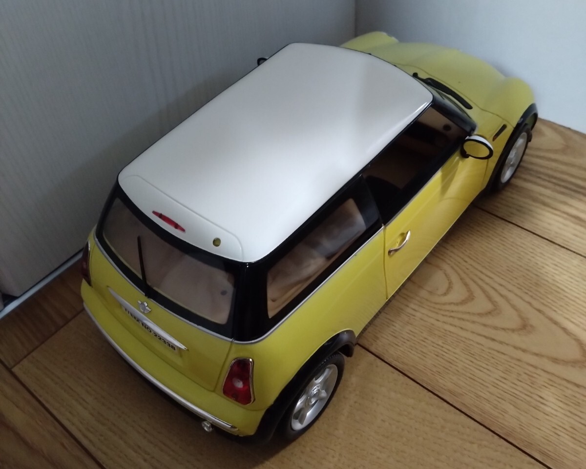 「動作確認済み」ミニクーパー 超特大サイズ ギミック付き モデルカー 車長約３５cm 再生品_画像2