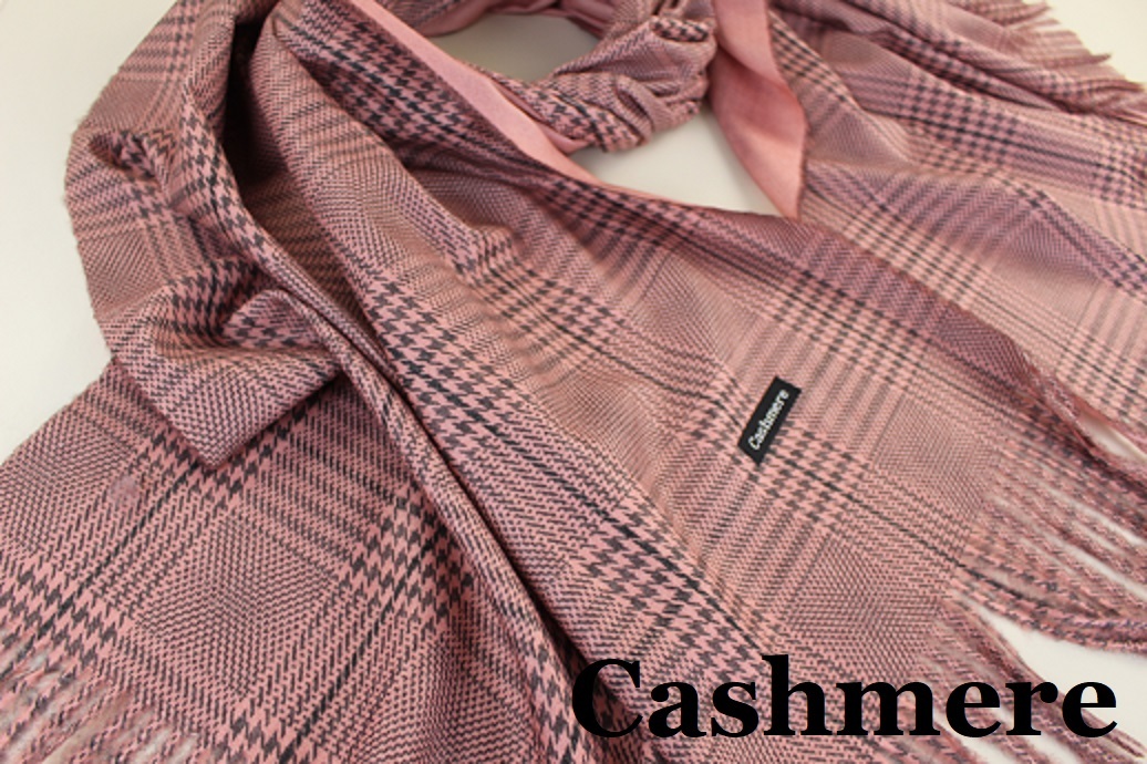 новый товар [Cashmere кашемир ] двусторонний Glenn в клетку × одноцветный свет Touch большой размер палантин / muffler бледно-розовый серия × salmon розовый серия 