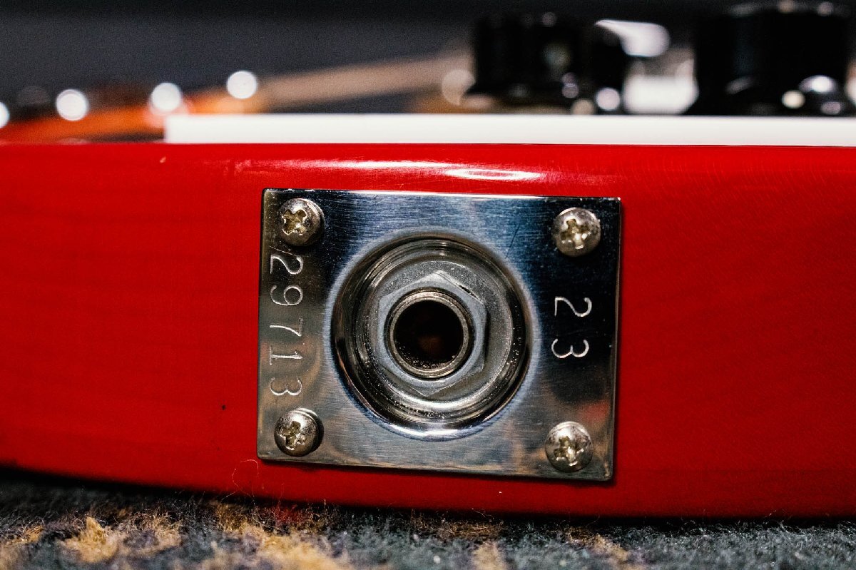 Rickenbacker Model 330 Fireglo / 2023年制 リッケンバッカー セミアコ フガジ レディオヘッド 3135837 D1021