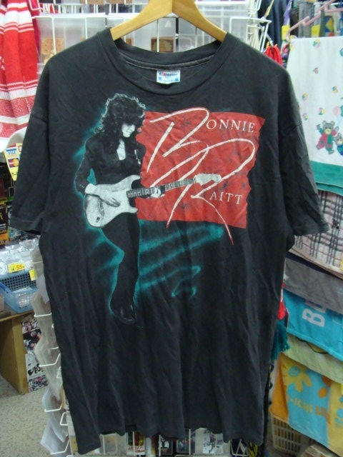 【状態難あり】90s ボニー・レイット ツアーTシャツ 黒 (XL)【穴・退色・Pひび割れ・USA製】 の画像2