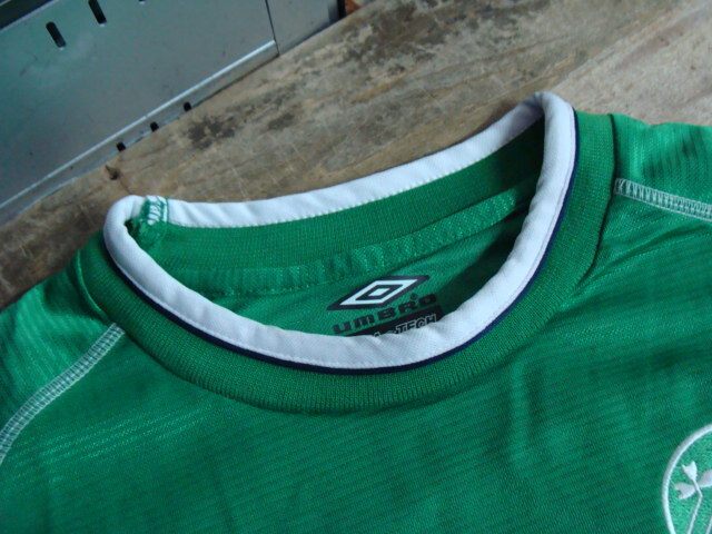 サッカー アイルランド代表 02年 ホーム ユニフォーム (サイズ注意) Umbro製_画像4