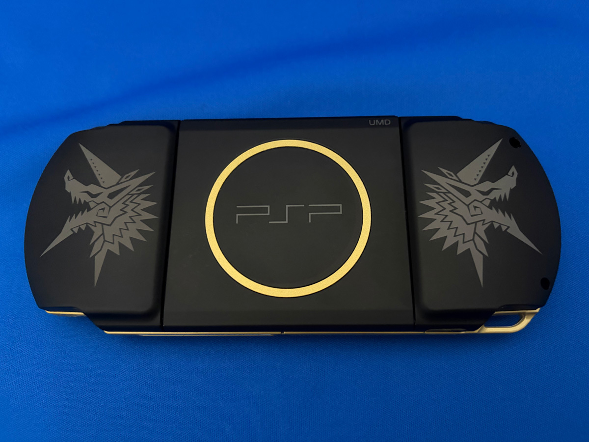 PSP-3000 MHB プレイステーション・ポータブル モンスターハンターポータブル 3rd ハンターズモデルの画像2