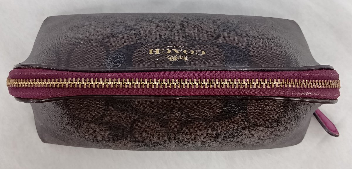 【送料無料】COACH コーチ シグネチャー マルチケース メイクポーチ 化粧ポーチ 小物入れ_画像4