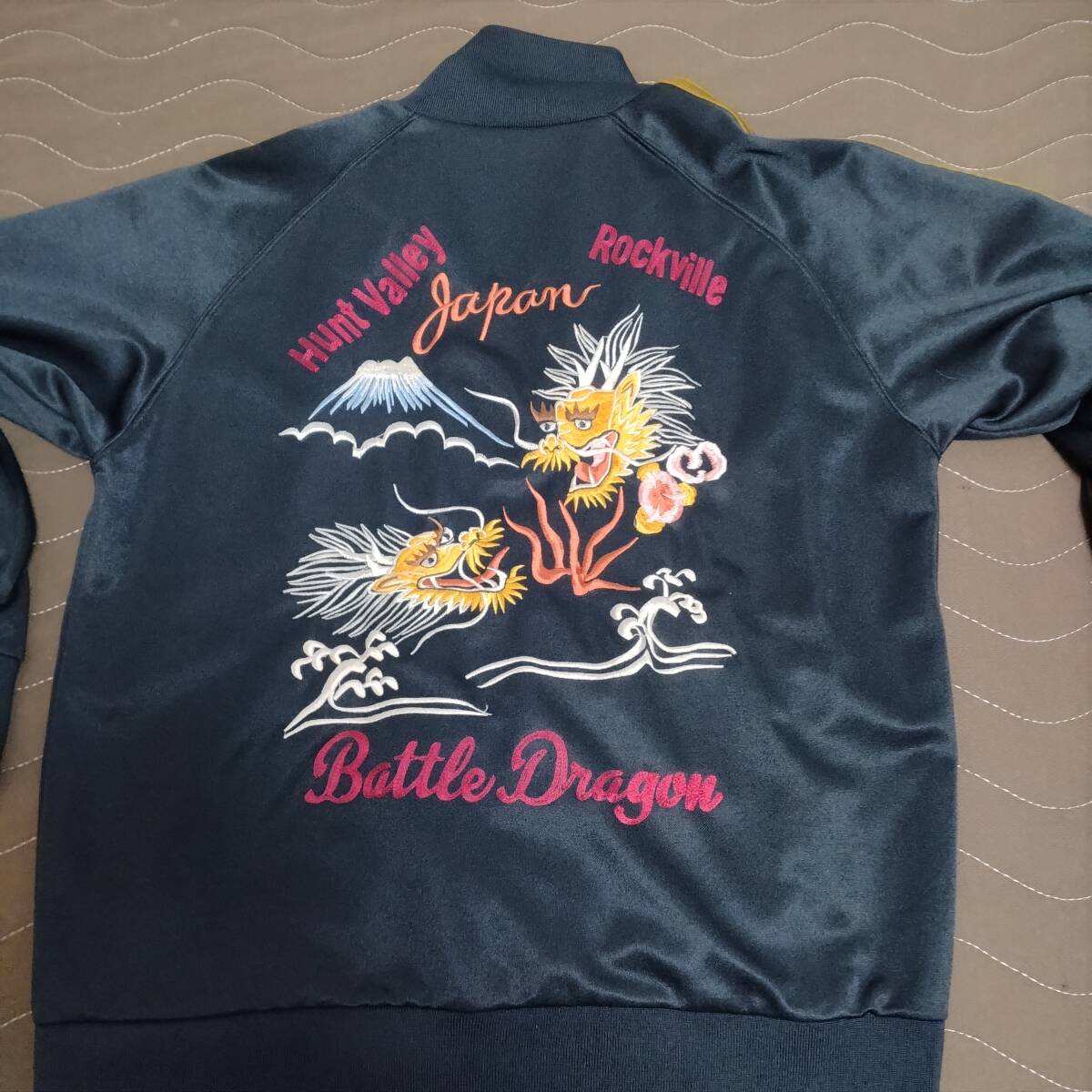 東洋エンタープライズ　スカジャージ　龍＆龍 M?L?サイズ_画像1