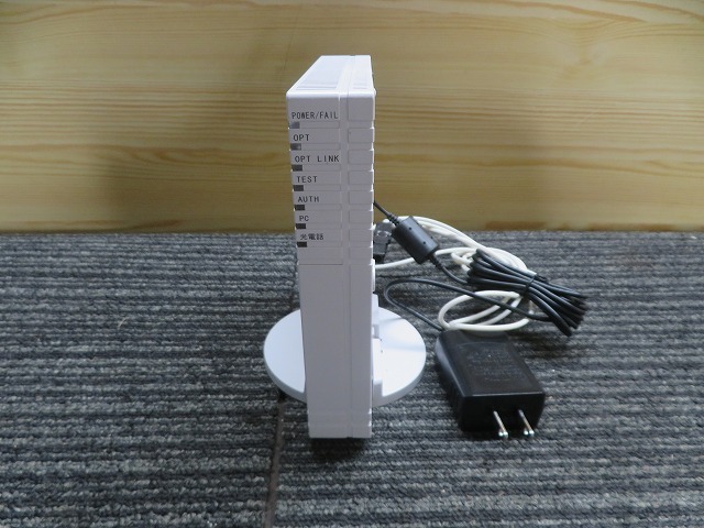 NC☆富士通 光回線 ONU3GE/FE2 光回線終端装置 ◎通電OK ◎動作外し_画像1