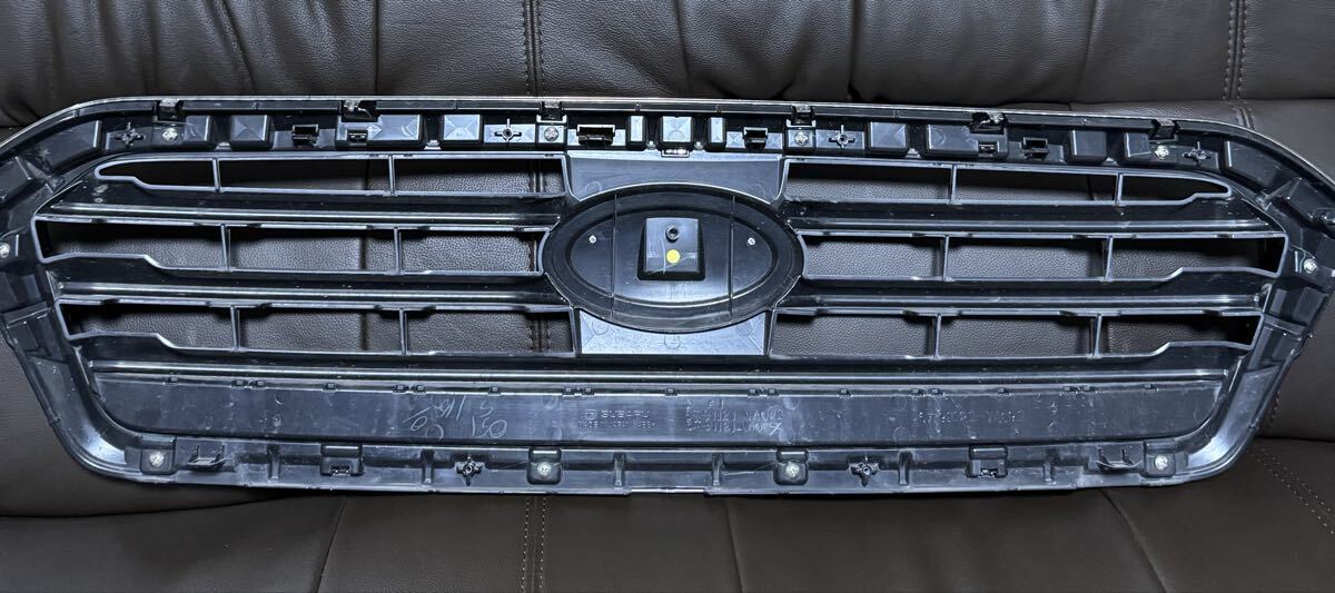 ☆レヴォーグVM4/VMG GT-S純正加工フロントグリル☆_画像4