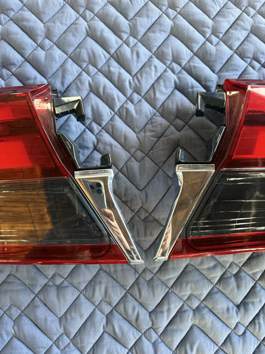 トヨタアルファード　 前期　テールランプ テールライト 左右セット　まあまあ綺麗です。_画像4
