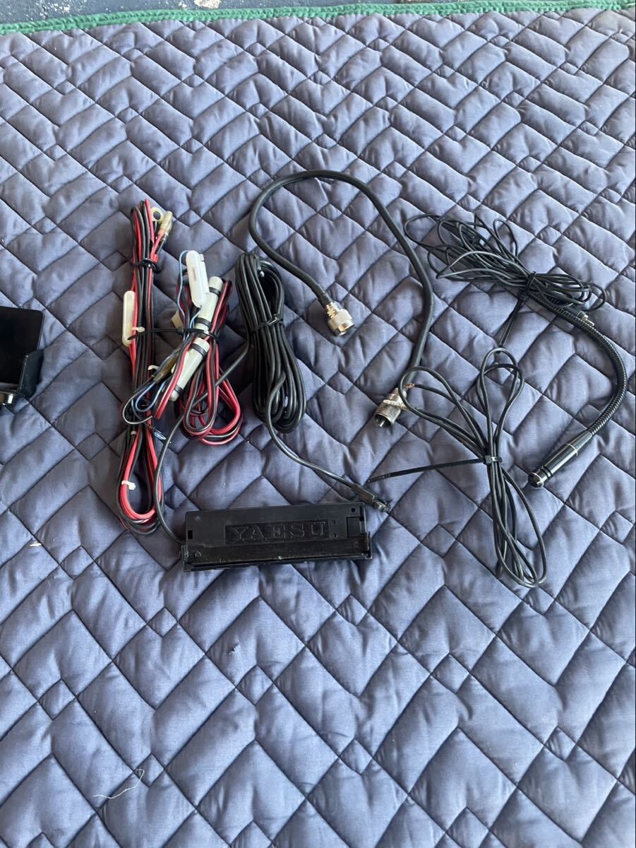 無線機セット / YAESU FT-4600 / MH-26 / DIAMOND DC CONVERTER GCM3500 中古品_画像4