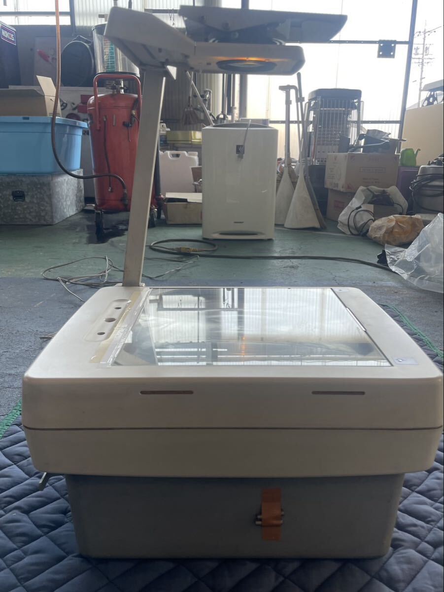 ELMO / オーバーヘッドプロジェクター / モデル HP-A305 / 中古品 簡単動作確認済み _画像3