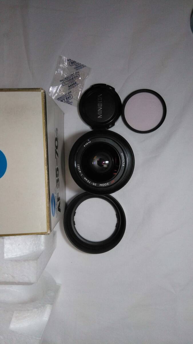 「美品］★Ｍｉｎｏｌｔａ★ミノルタ★ 　ＡＦ35-70ｍｍ　f/４マニュアル　ズーム　レンズ　【未使用品・化粧箱】_画像4