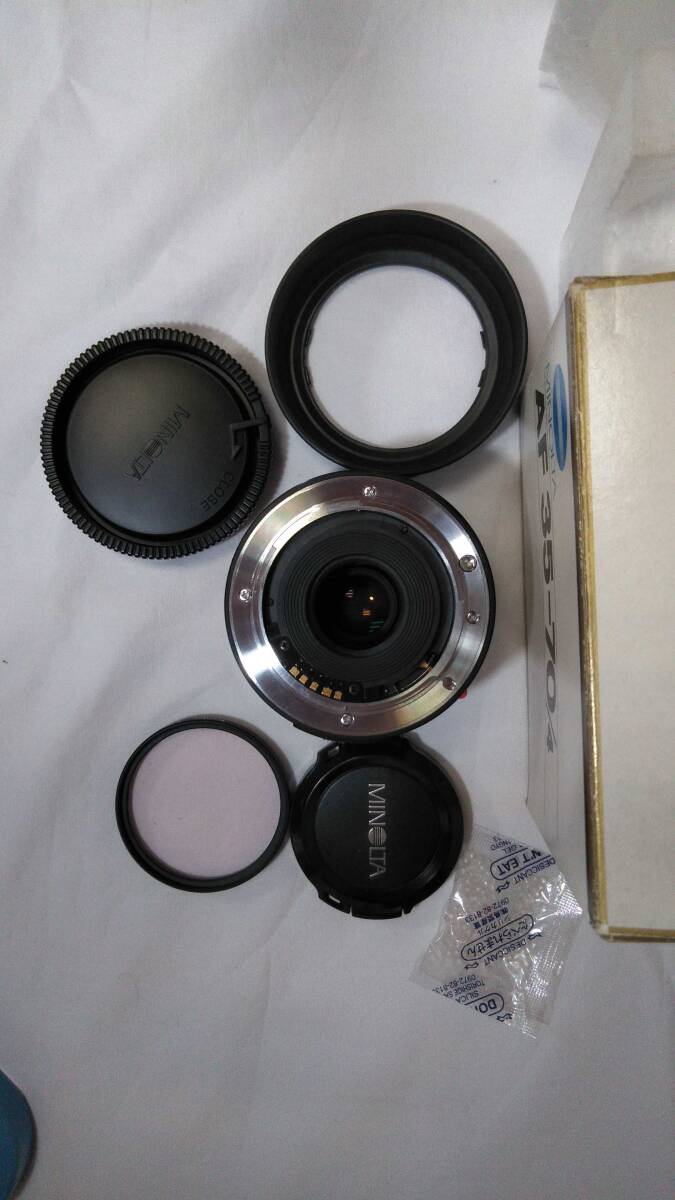 「美品］★Ｍｉｎｏｌｔａ★ミノルタ★ 　ＡＦ35-70ｍｍ　f/４マニュアル　ズーム　レンズ　【未使用品・化粧箱】_画像5