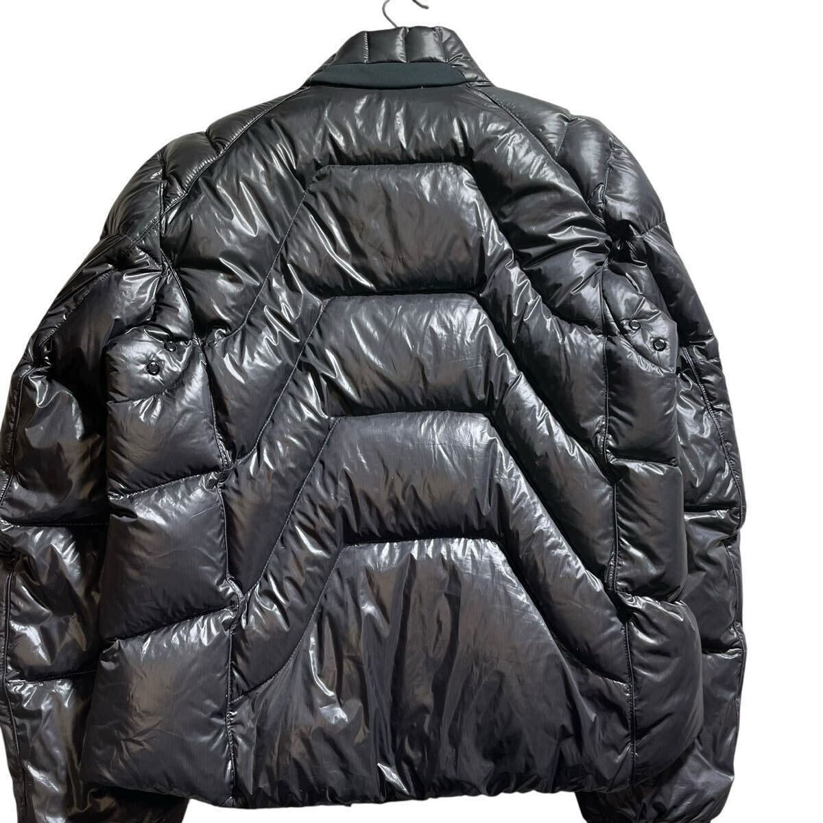 幻の3Lサイズ!!!圧巻の光沢感【ヒューゴボス HUGO BOSS】ボリュームMAX!!!別格のオーラ!!! ダウンジャケット ブラック _画像6