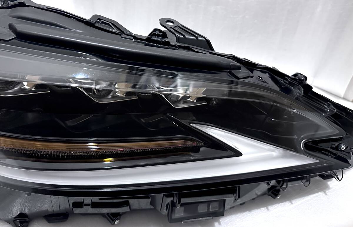 極美品/破損無 レクサス ES300h AXZH10 AXZH11 前期 純正 三眼 3眼 LED 右 ヘッドライト ヘッドランプ 81145-33G31 KOITO 33-263 打刻 H_画像2