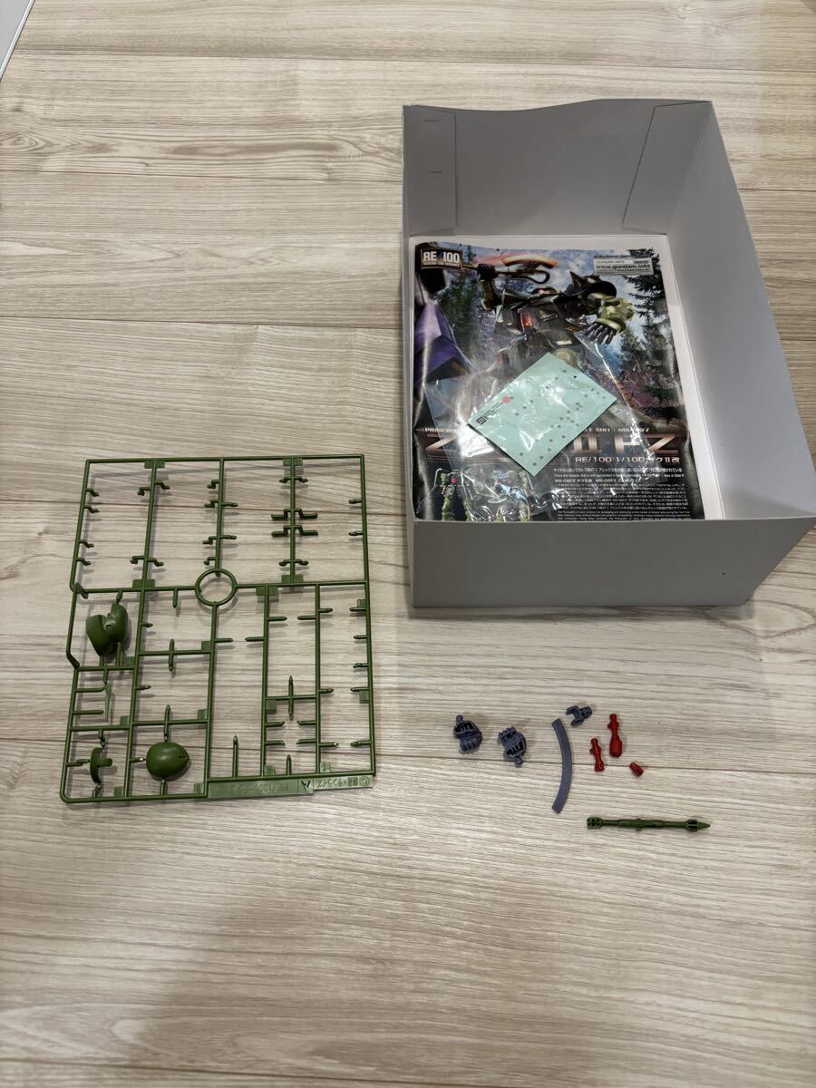 RE/100 ザクⅡ改 ZAKUⅡFZ ガンプラ 完成品 部分塗装 汚し塗装あり 水性トップコート仕上げ_画像4