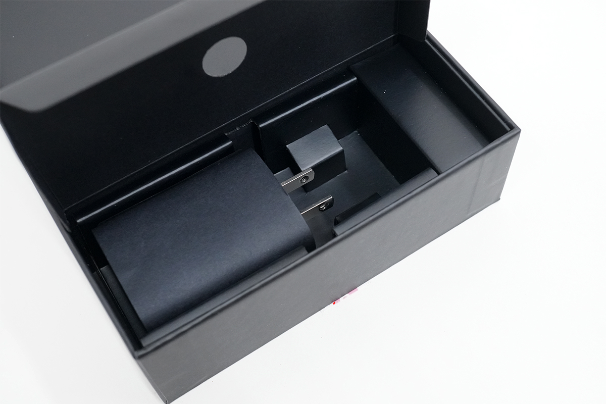 Lenovo Legion Tab (8.8”, 3) エクリプスブラック ZAEF0052JP 12GB+256GB 国内版 中古美品 TPUケース付き_画像8