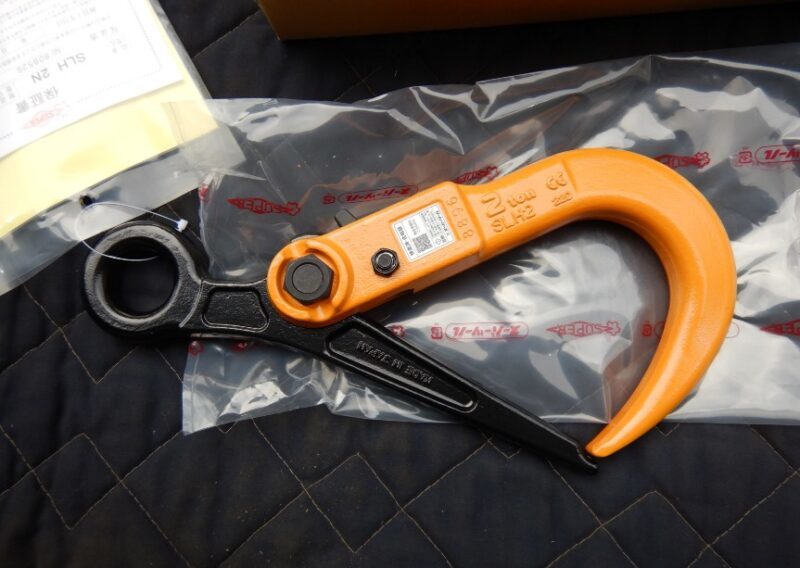 即決税0円未使用品 スーパーツールスーパーロックフックSLH2N 2t用鉄板吊フックロック付2000kg_画像3