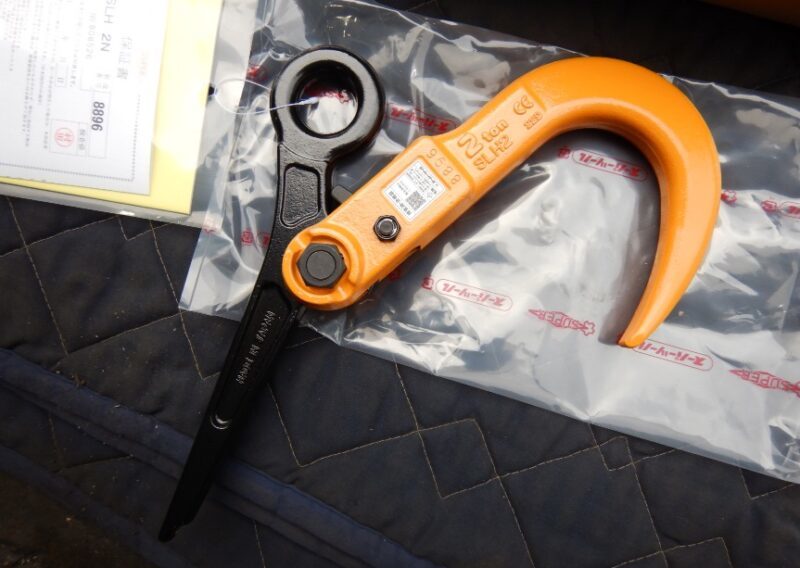 即決税0円未使用品 スーパーツールスーパーロックフックSLH2N 2t用鉄板吊フックロック付2000kg_画像6
