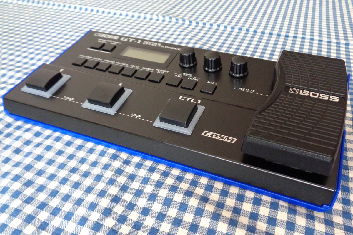 BOSS GT-1　ボス マルチエフェクター　ほぼ未使用の美品_画像4