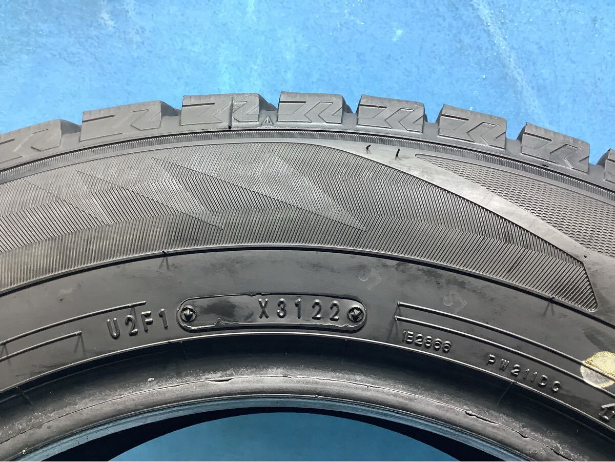 215/60R16 22年製　　　　　　 DUNLOP WINTERMAXX WM02 中古タイヤ４本　　　スタッドレスタイヤ　215/60/16_画像8